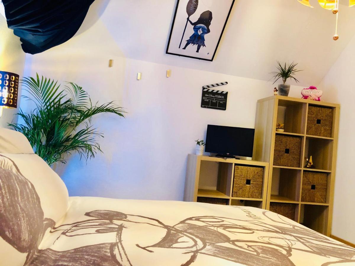 Chambres D'Hotes A Themes A 2,4Km Du Parc Magny-le-Hongre Dış mekan fotoğraf